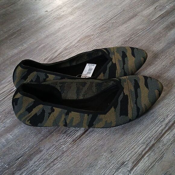 Torrid Camo Stretch Knit Flex ballet flats  Sz 9.5  NWT - Picture 6 of 8
